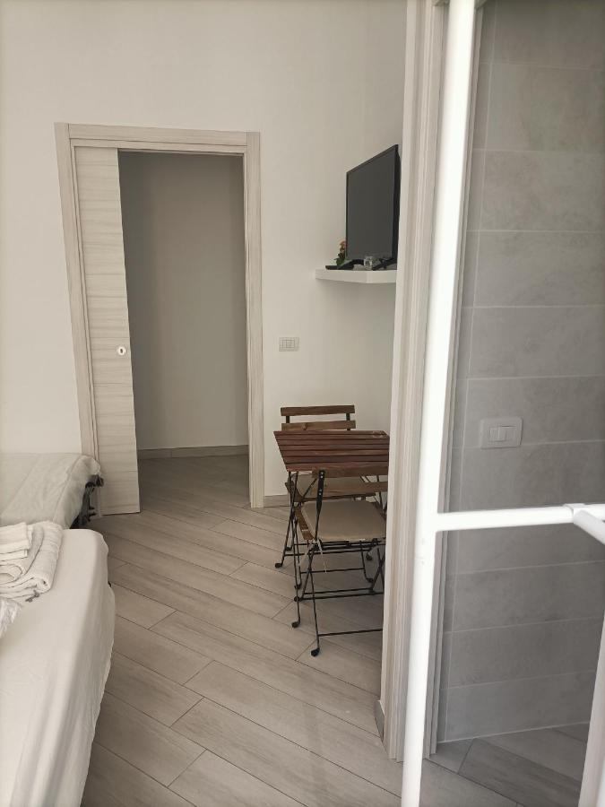 Rooms Add E Criatur Napoli Esterno foto